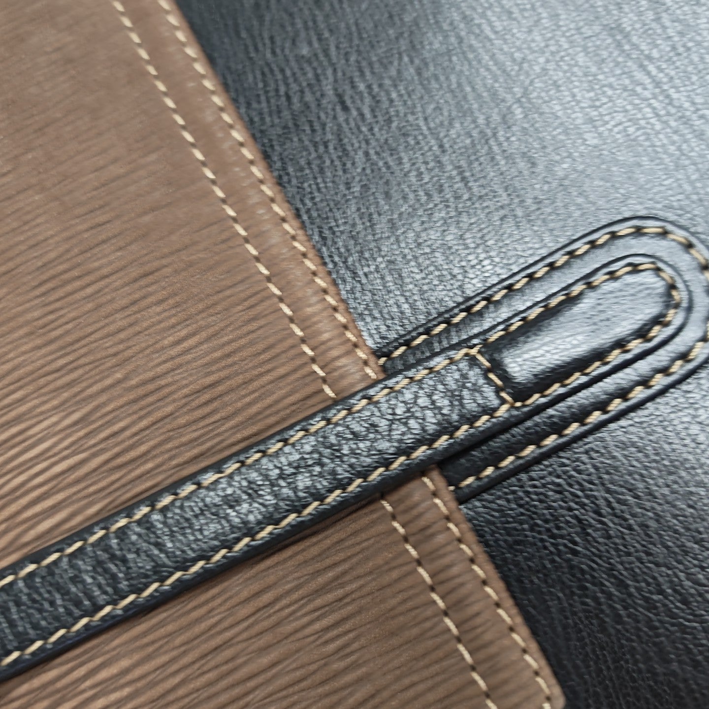 Velazquez Calfskin Black
