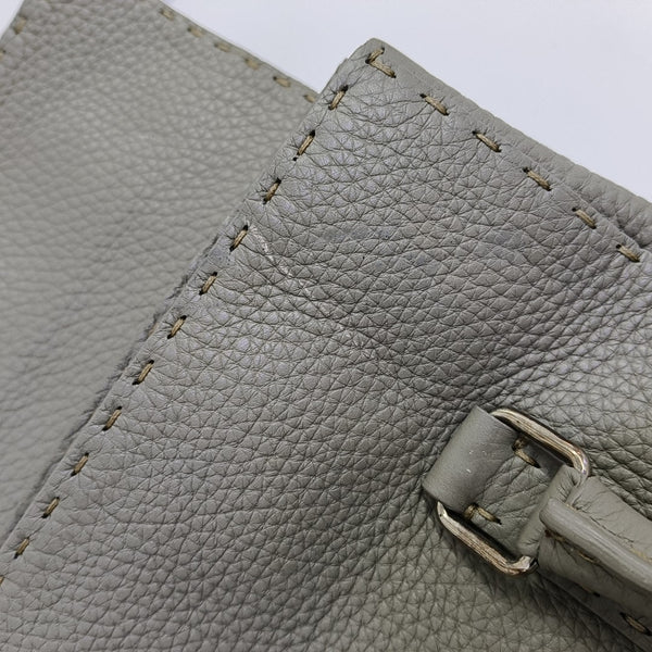 Linda Calfskin Gray