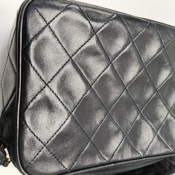 Quilted Lambskin Shoulder Bag Black
