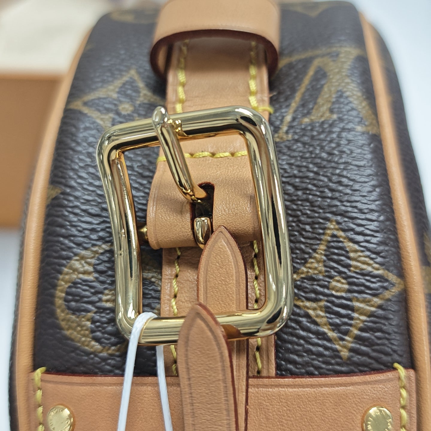 BOITE CHAPEAU MM Monogram Coated Canvas Brown
