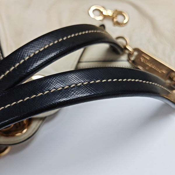 Betulla Lambskin White