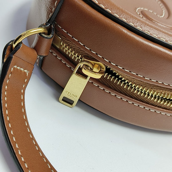 TRIOMPHE Small Calfskin Brown