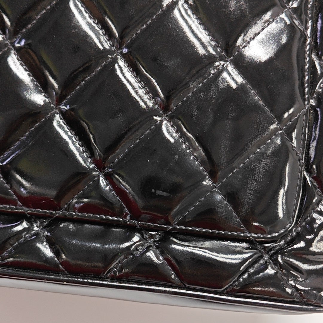 MEDALLION Quilted Patent Leather Black