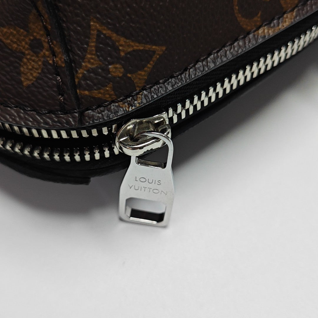 PORTE-DOCUMENTS Monogram Coated Canvas Brown