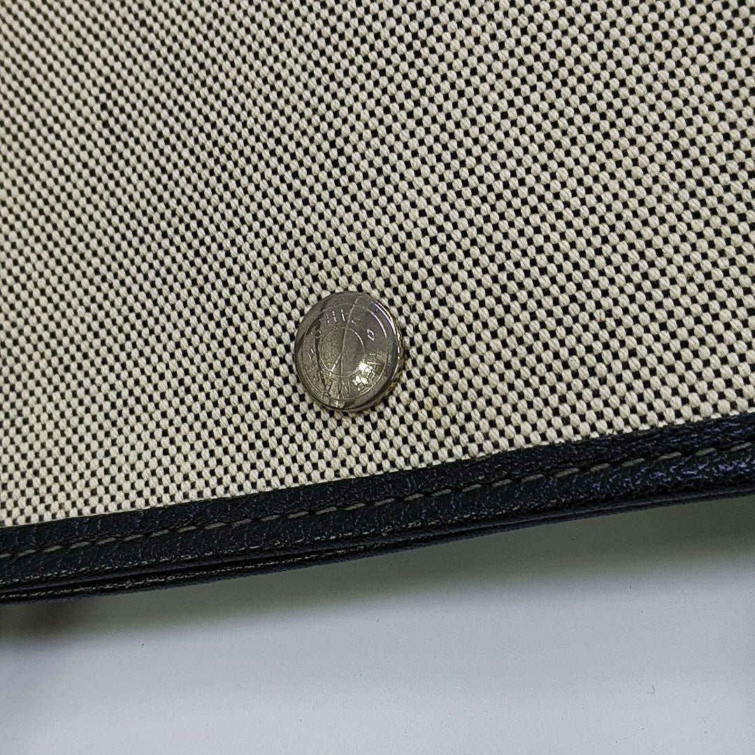 Garden Party 36 Canvas White