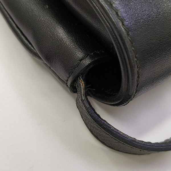 Arli Small Calfskin Black