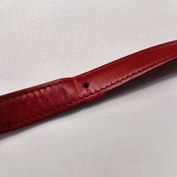 Authenticated pre-owned  CLASSIC BOX Medium Calfskin Red - Shoulder Bag at Looply