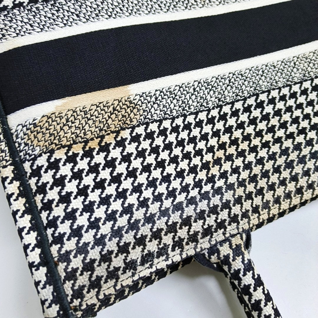 Book Tote Medium Canvas Multicolor