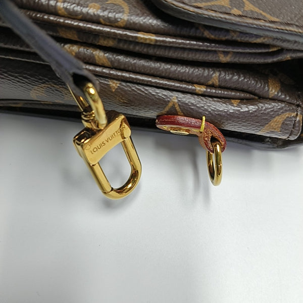 MÉTIS MM Monogram Coated Canvas Brown