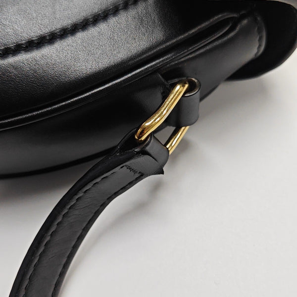 16 Small Calfskin Black
