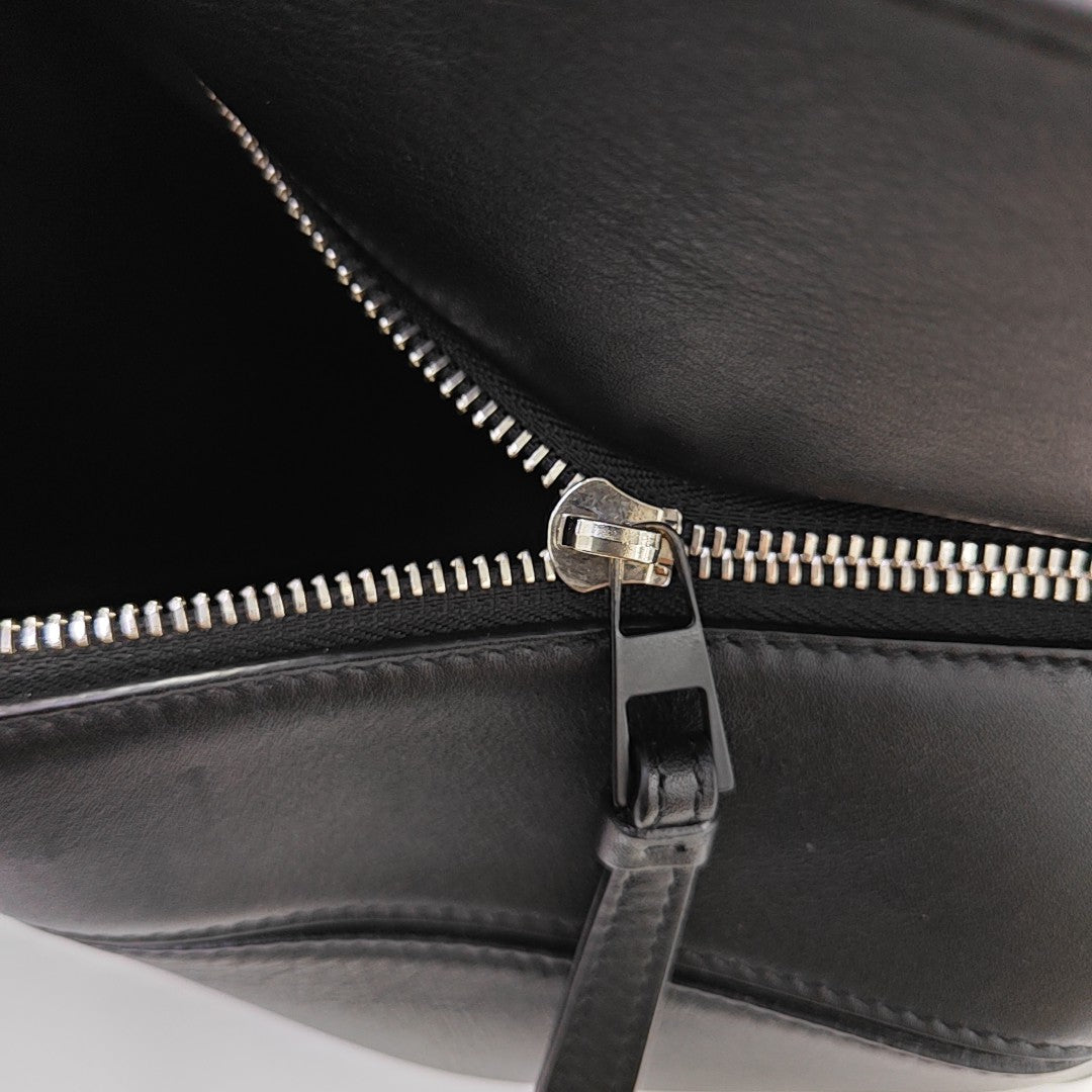 Puzzle Medium Calfskin Black