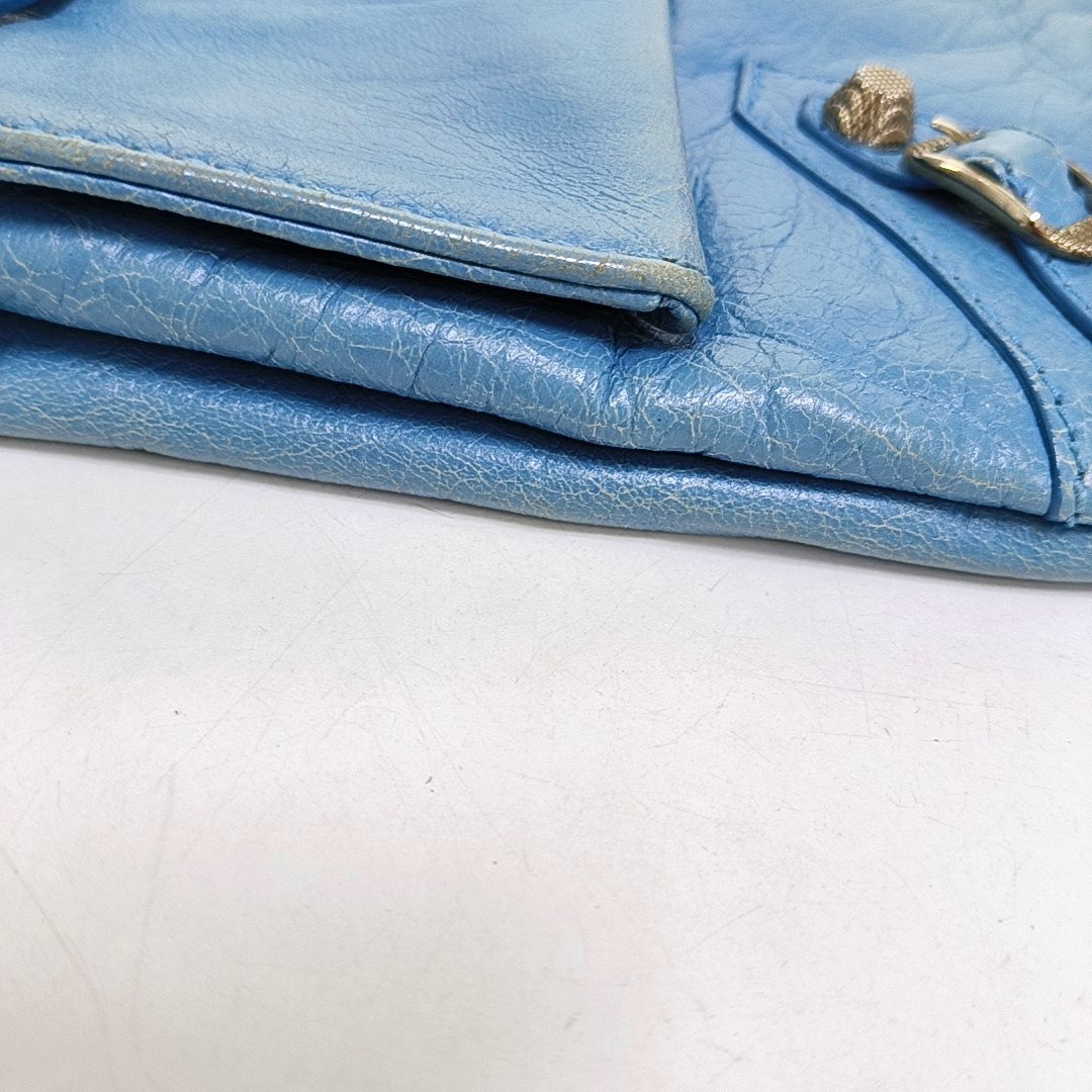 Authenticated pre-owned  Classic City Lambskin Blue - Clutch at Looply