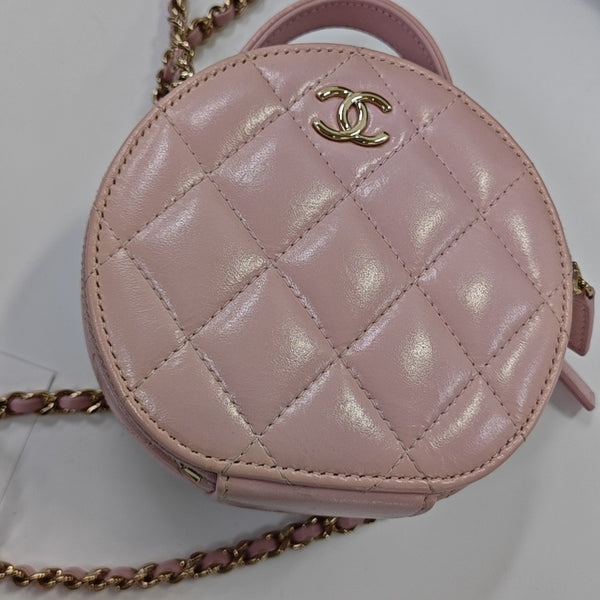 ROUND Quilted Lambskin Pink