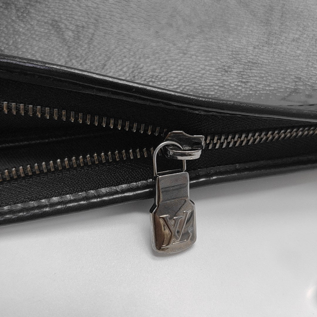 Pochette Voyag MM Monogram Coated Canvas Gray