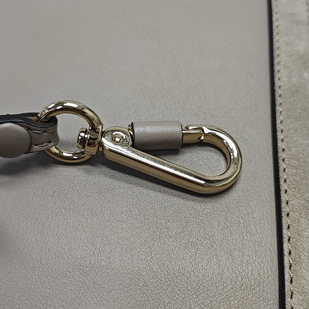 Faye Medium Calfskin Gray