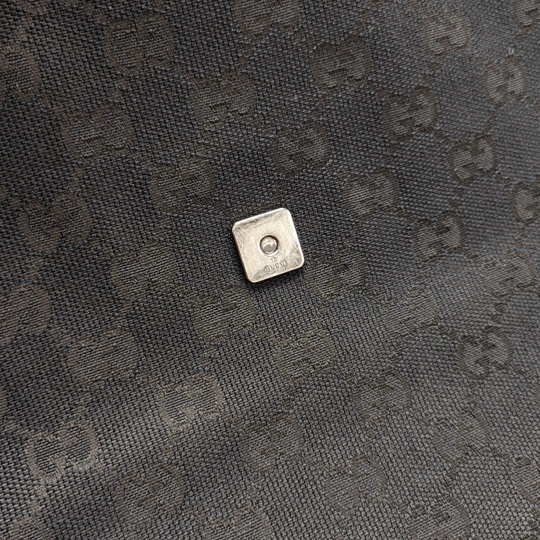 Monogram Canvas Black