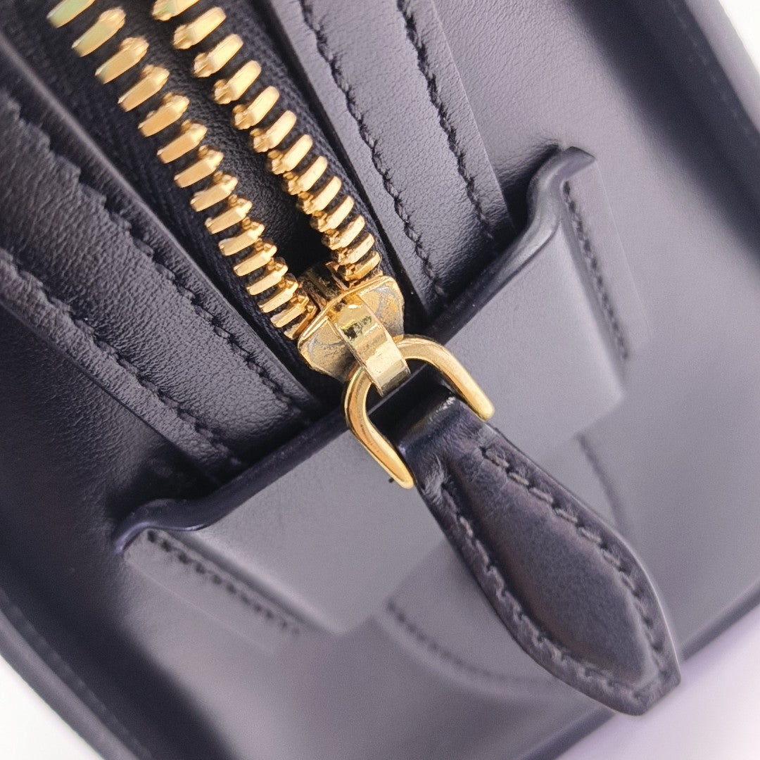 Calfskin Tote Bag Black