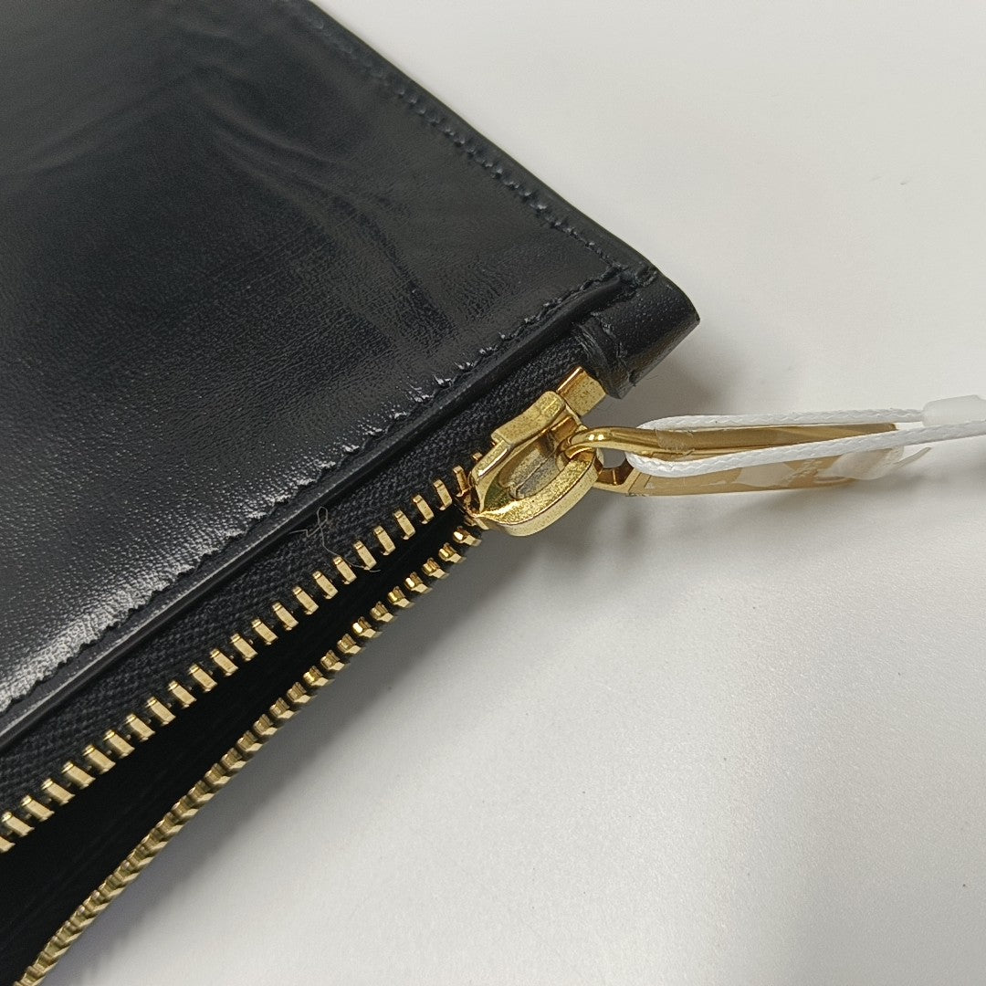 Calfskin Clutch Medium Black