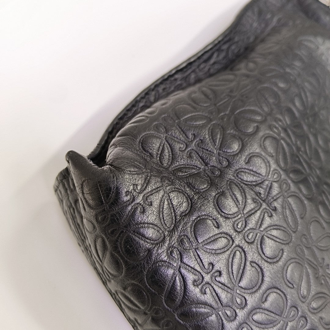 T Pouch Monogram Calfskin Black