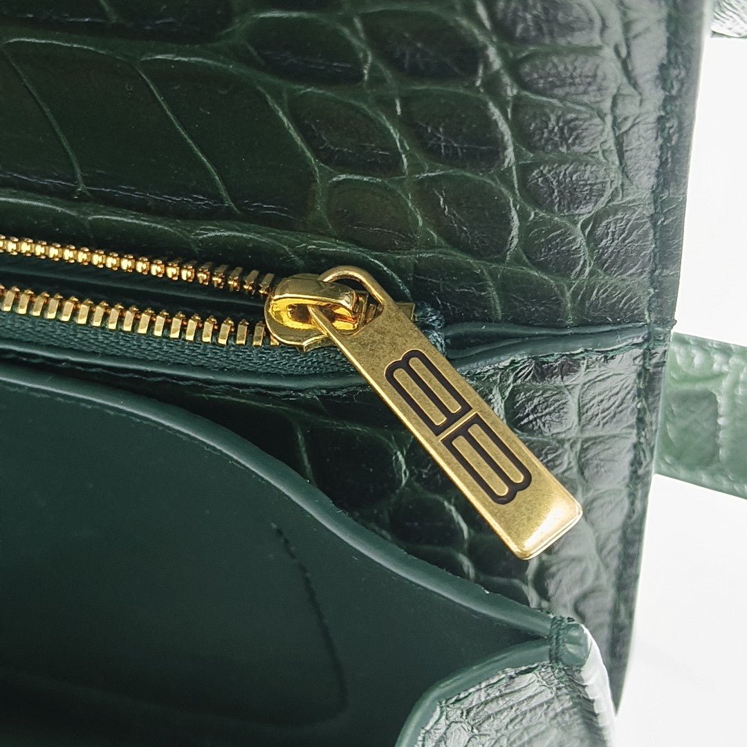 Calfskin Shoulder Bag Green