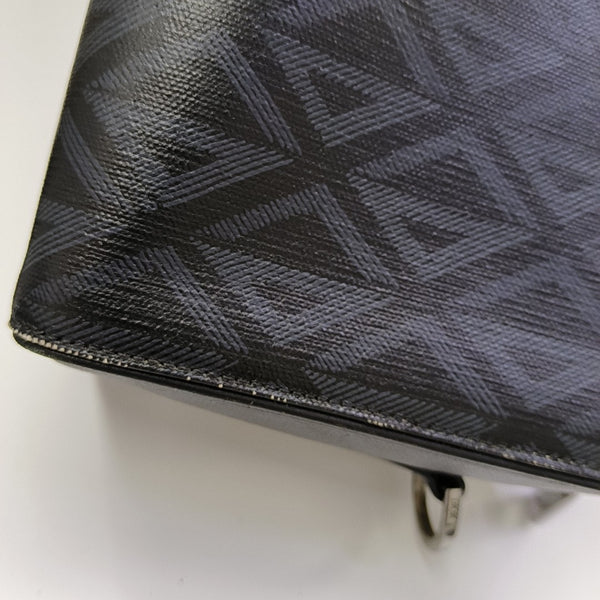 Lingot Oblique Coated Canvas Black