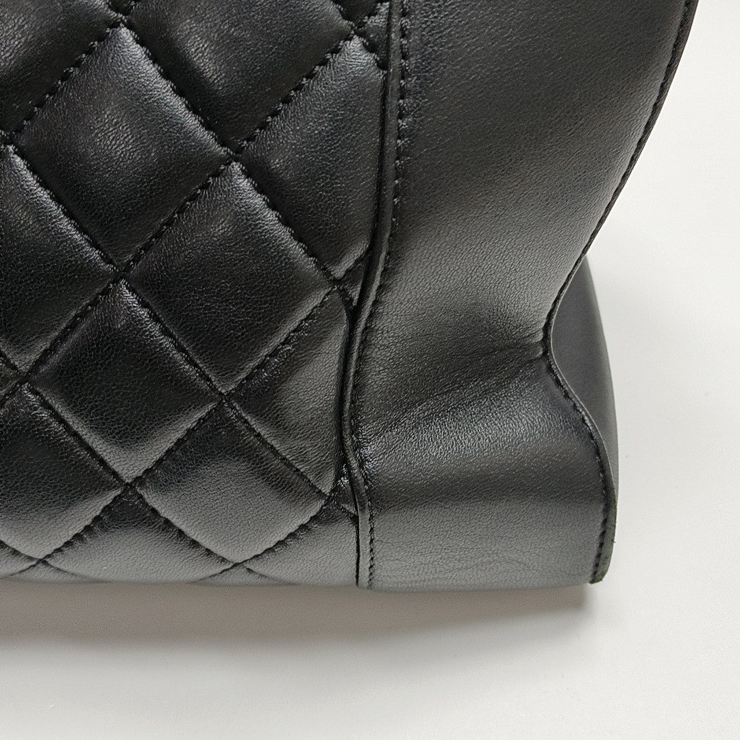 Quilted Lambskin Tote Bag Black