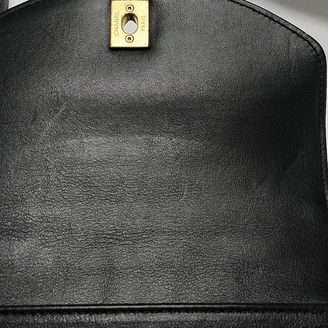Quilted Calfskin Shoulder Bag Black