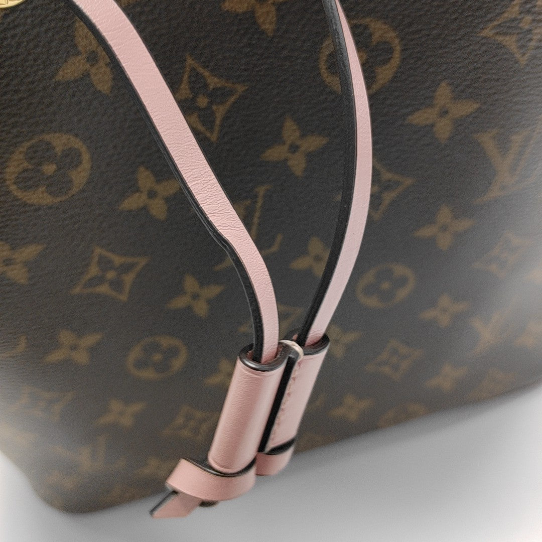 NÉONOÉ MM Monogram Coated Canvas Brown