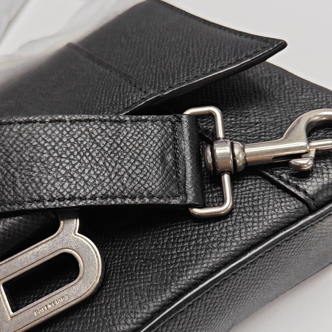 Downtown Calfskin Black