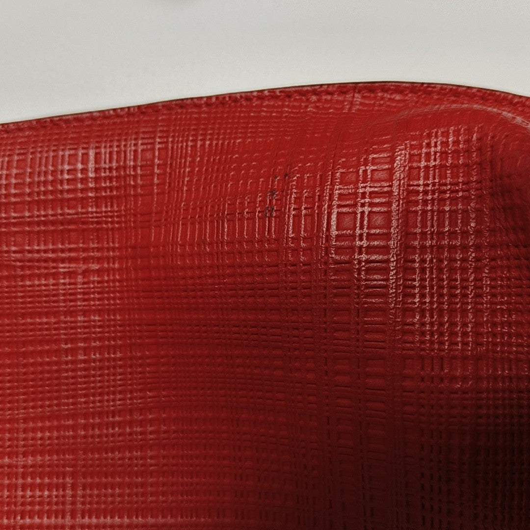 T Pouch Calfskin Red