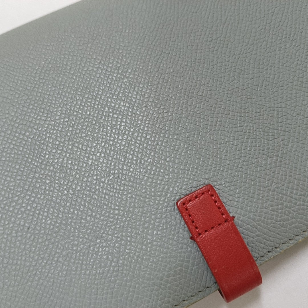 STRAP Large Calfskin Gray Wallet
