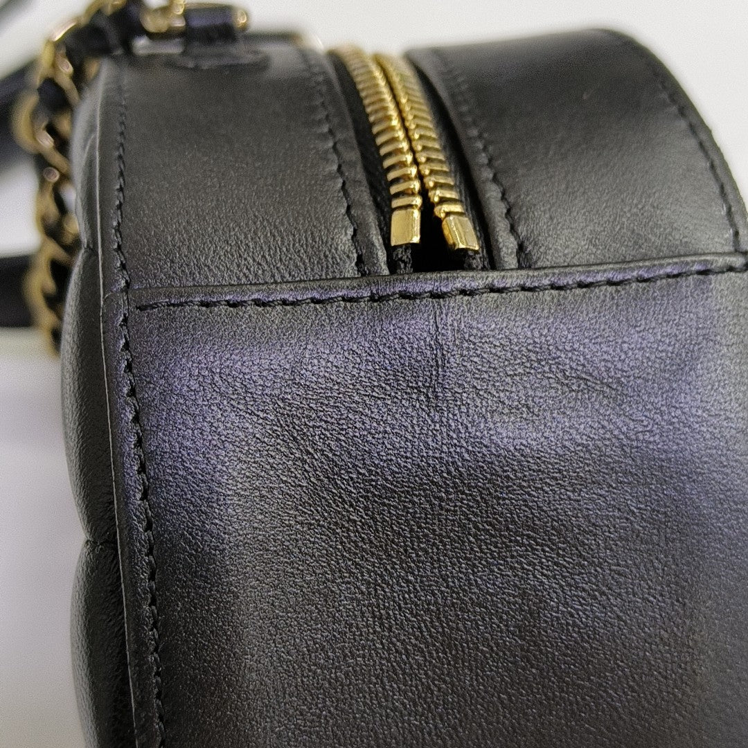 ROUND Quilted Lambskin Black