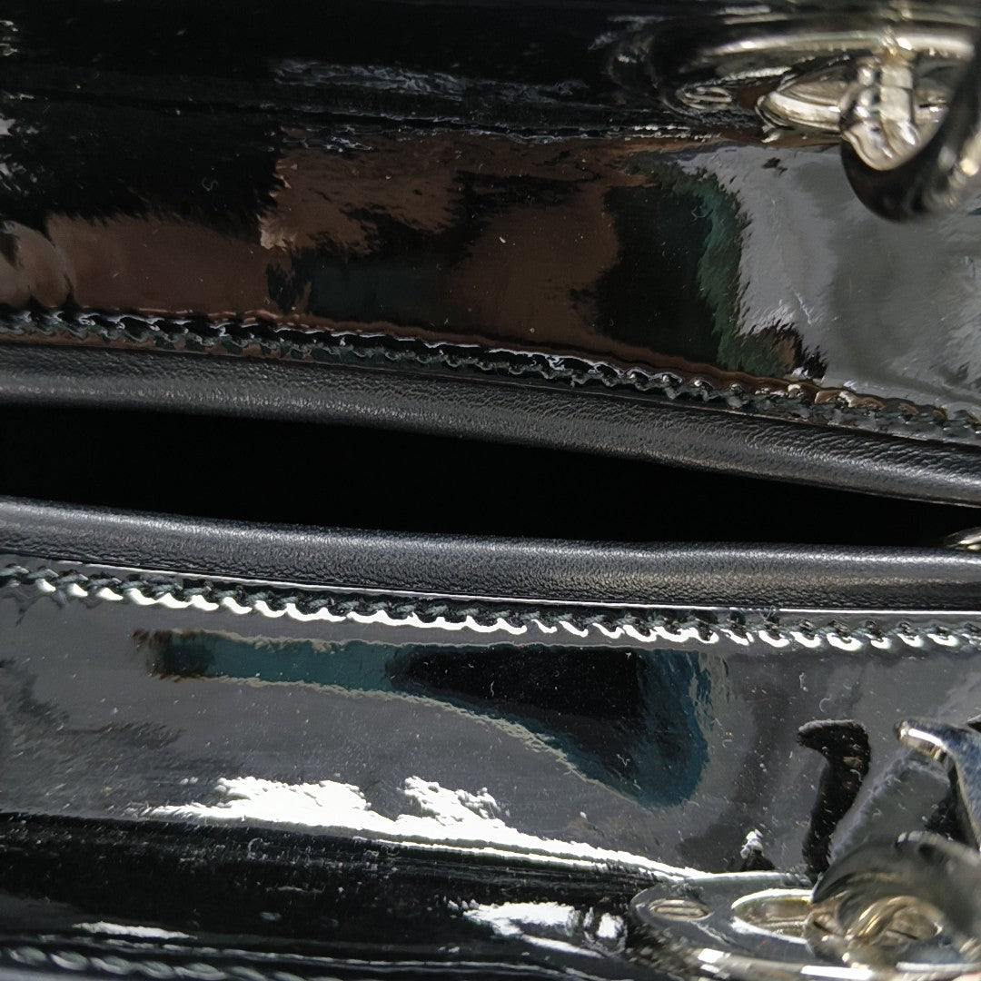 Lady Dior Medium Cannage Patent Leather Black