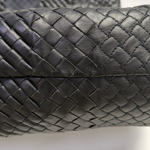 Calfskin Black