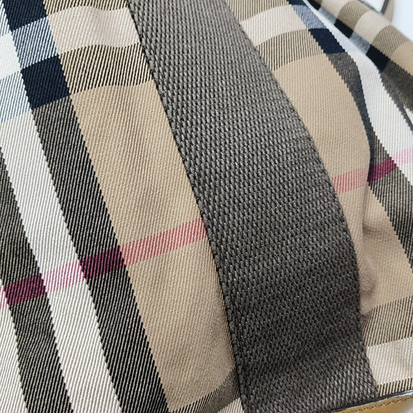 Canvas Brown