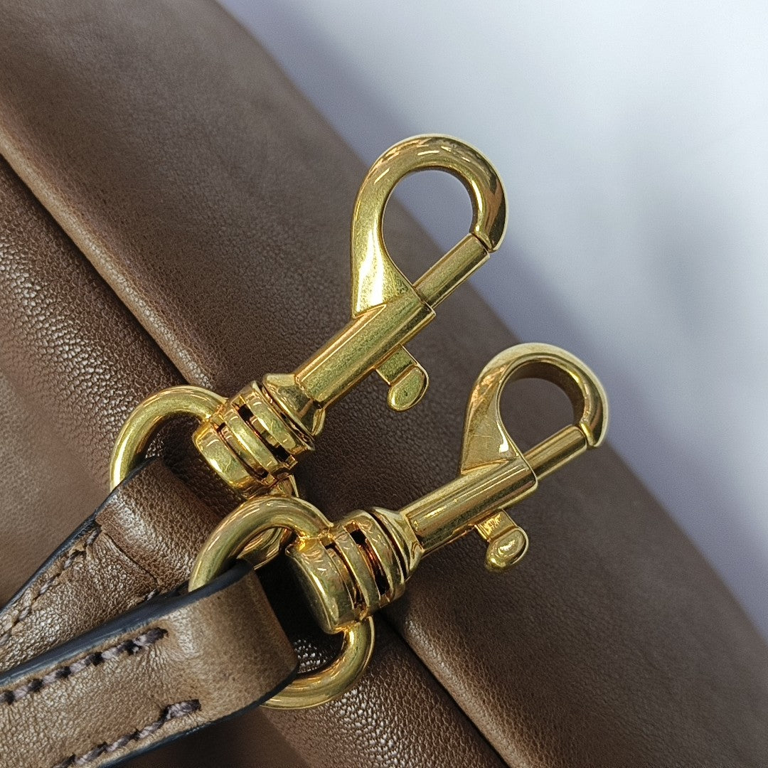 Aventure Mini Lambskin Brown