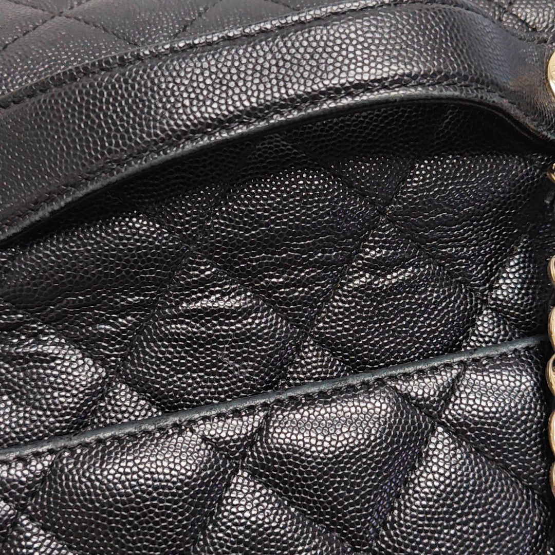 COCO HANDLE Small Quilted Grained Calfskin Black