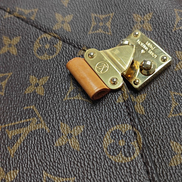 MÉTIS MM Monogram Coated Canvas Brown
