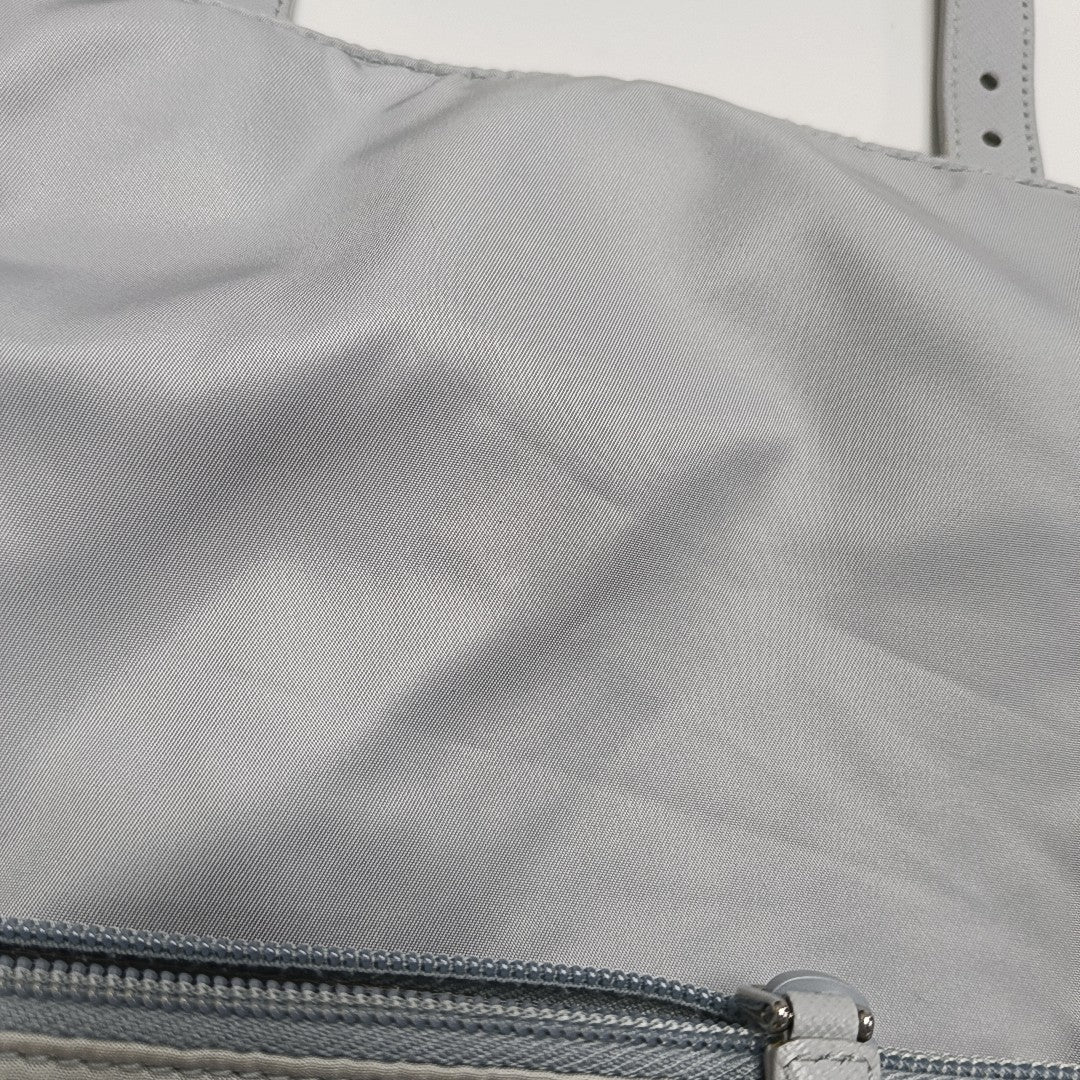 Vela Messenger Bag Nylon Blue