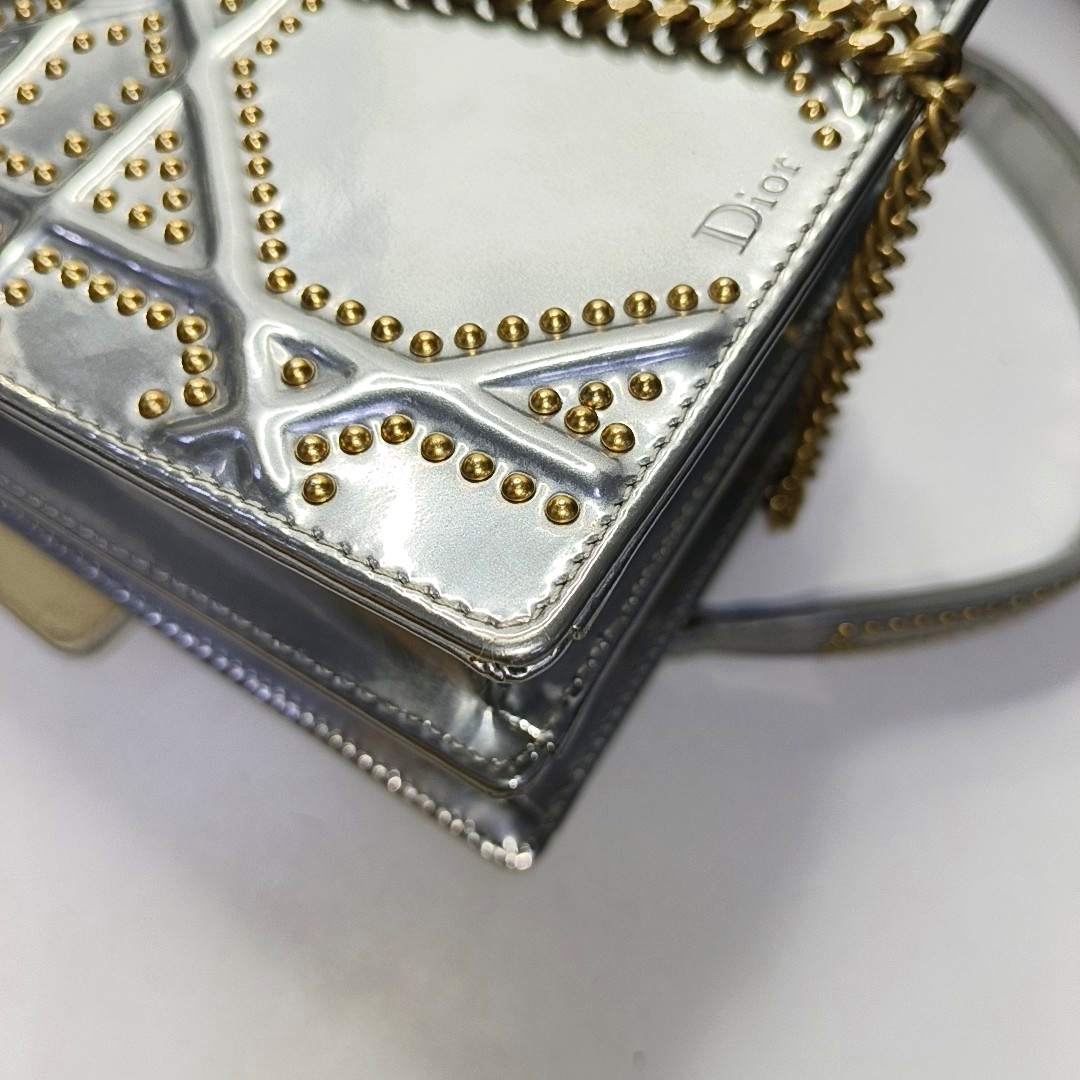 Authenticated pre-owned  Diorama Cannage Calfskin Silver - Crossbody Bag at Looply