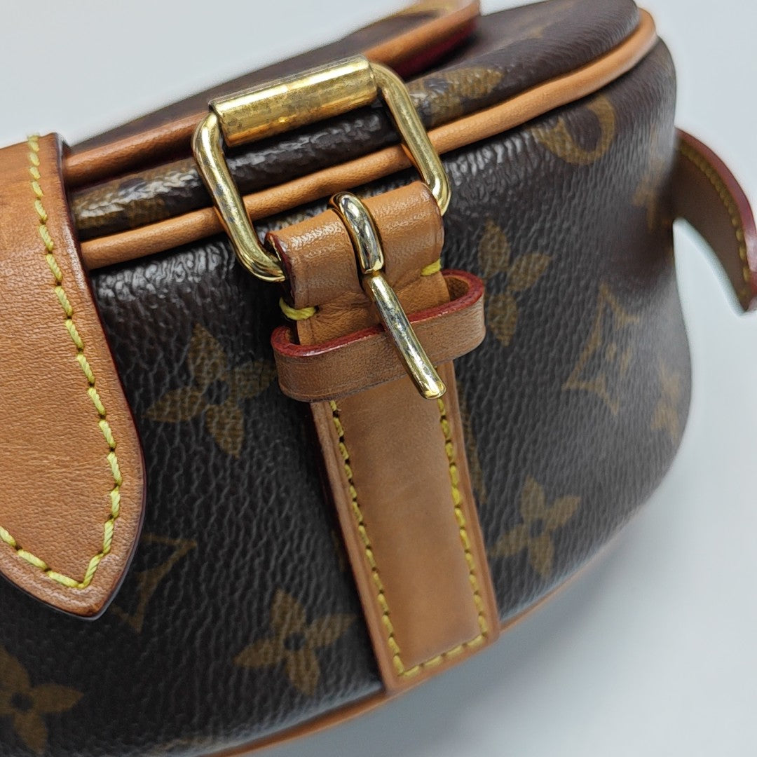 TAMBOURINE Monogram Coated Canvas Brown
