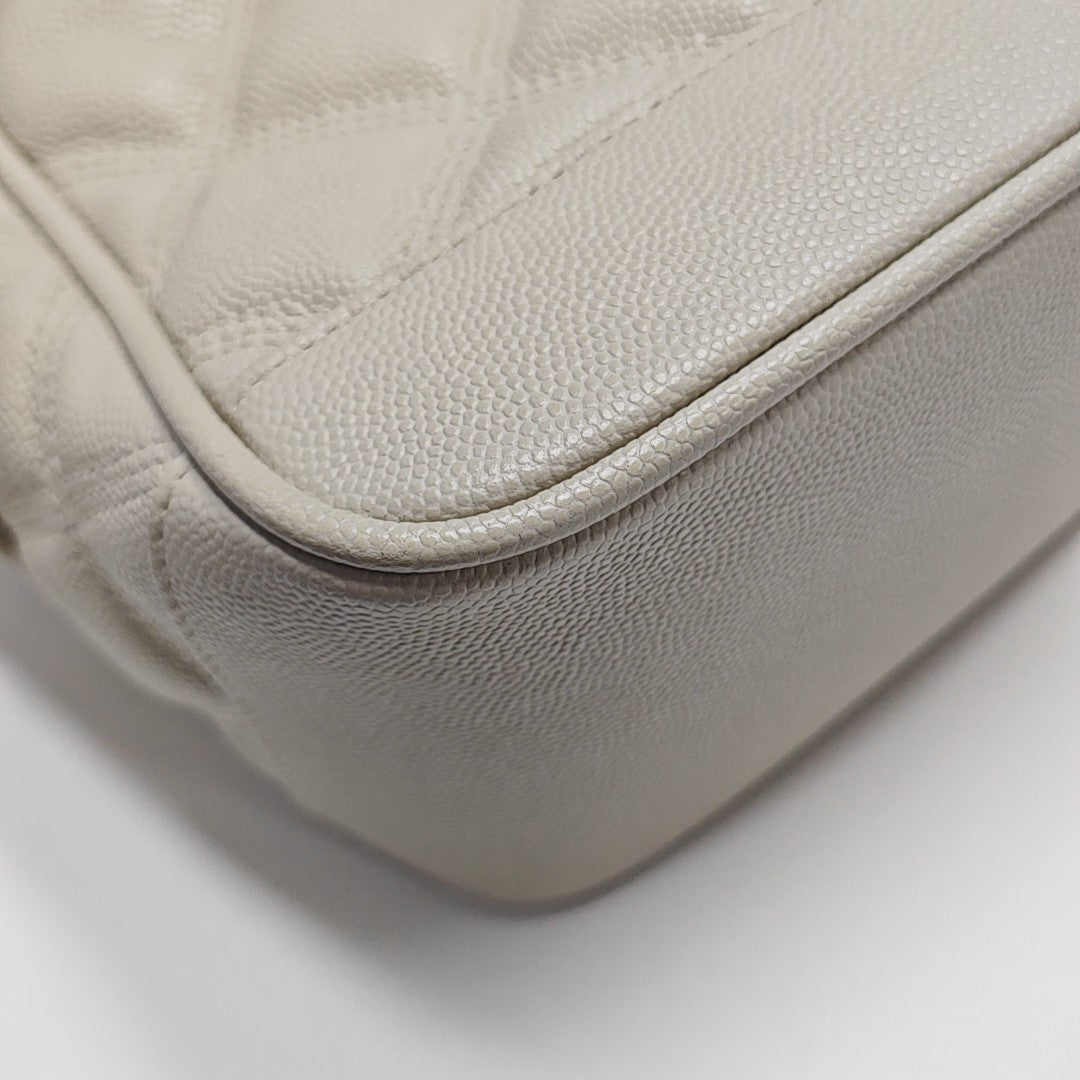 80'S VANITY Quilted Calfskin White