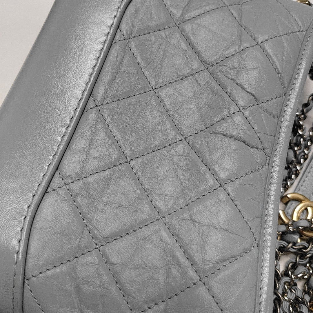 GABRIELLE Small Quilted Calfskin Blue