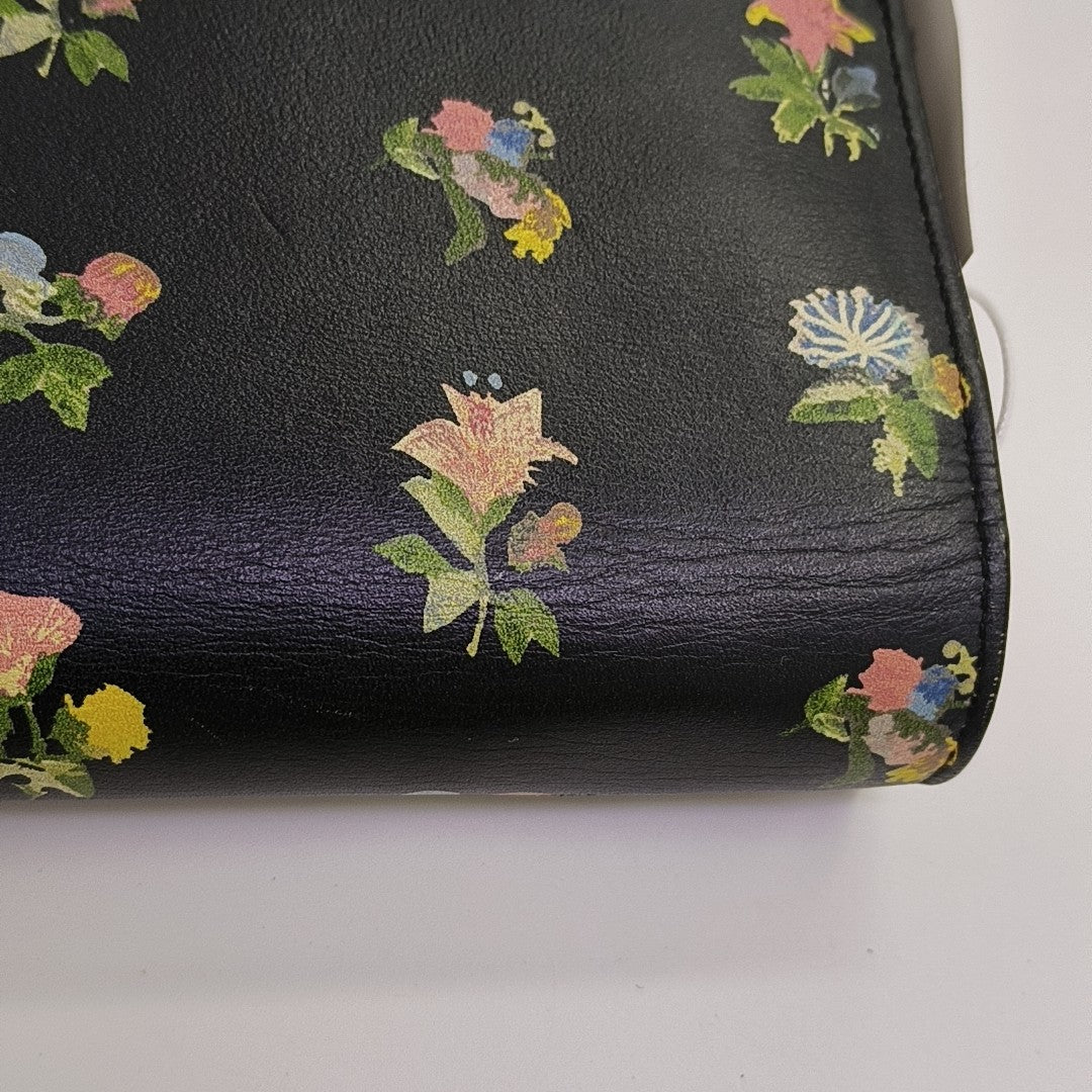 Calfskin Shoulder Bag Black