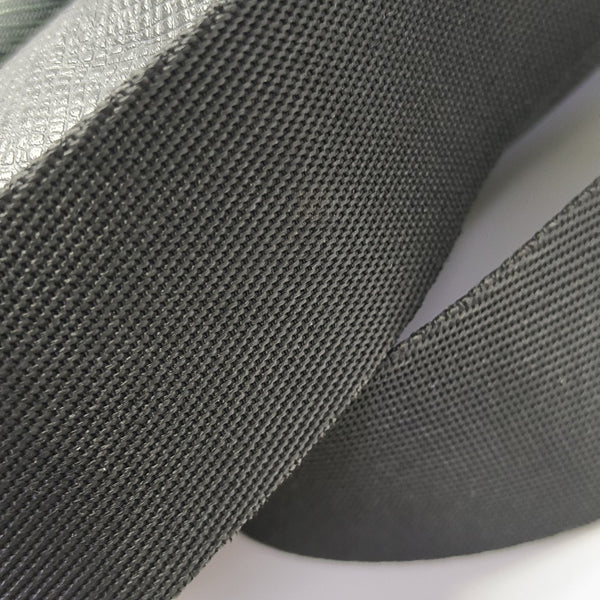 VIKTOR Calfskin Black