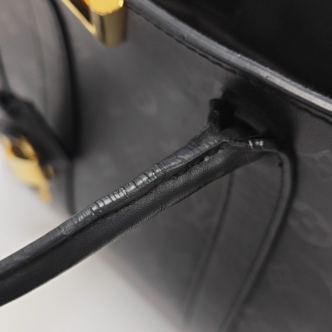 VERY MM Monogram Calfskin Black