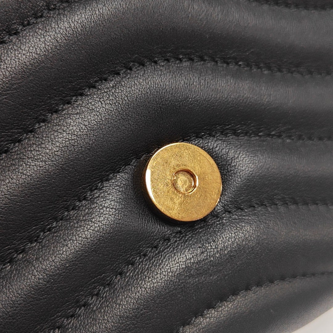 NEW WAVE PM Quilted Calfskin Black