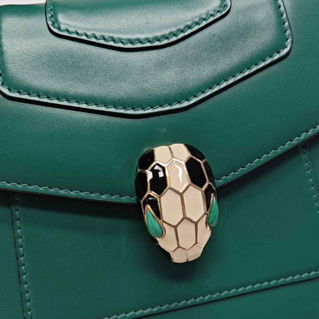 SERPENTI FOREVER Small Calfskin Green