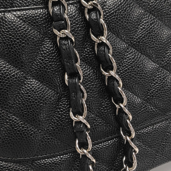 CLASSIC FLAP Jumbo Quilted Grained Calfskin Black