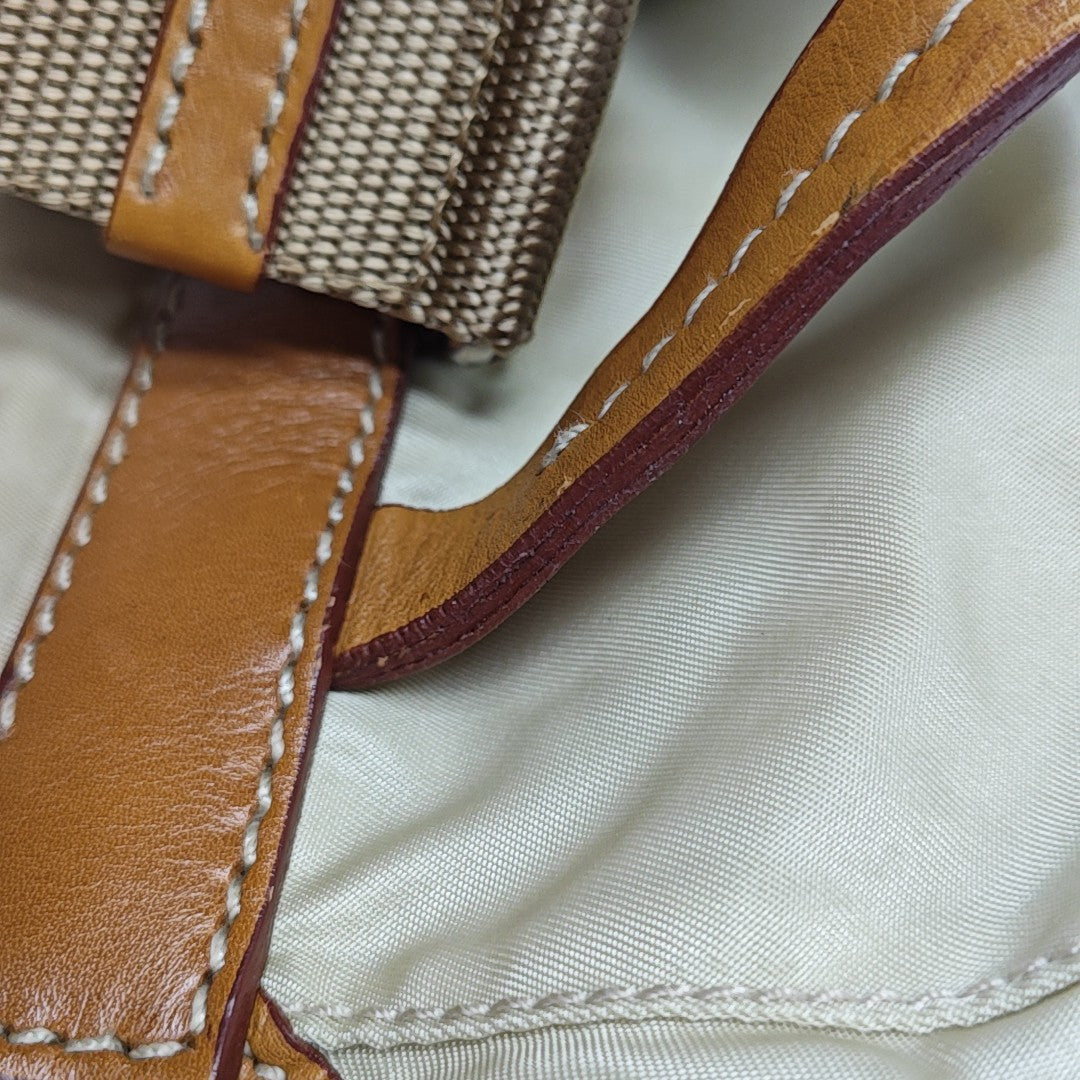 Vela Nylon Beige